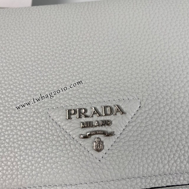 Prada專櫃新款鹿皮紋牛皮肩背女包 1BD314 普拉達雙肩帶全皮翻蓋小挎包 csp1682